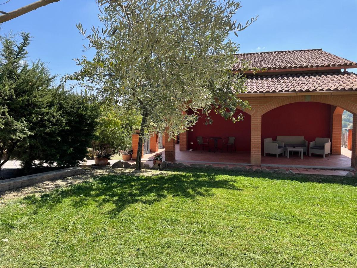 Luxury Villa Arianna Tarano Exterior foto