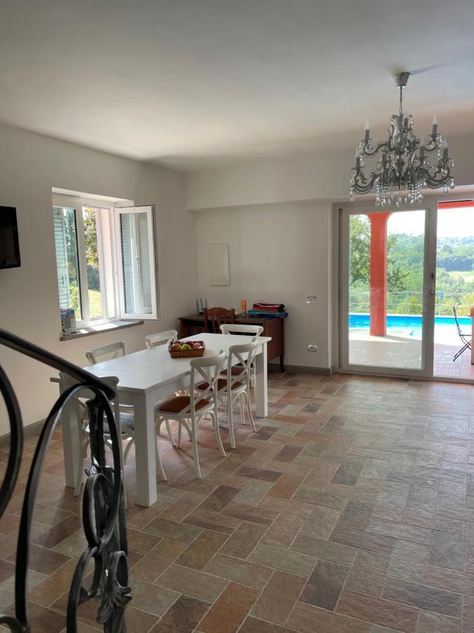Luxury Villa Arianna Tarano Exterior foto